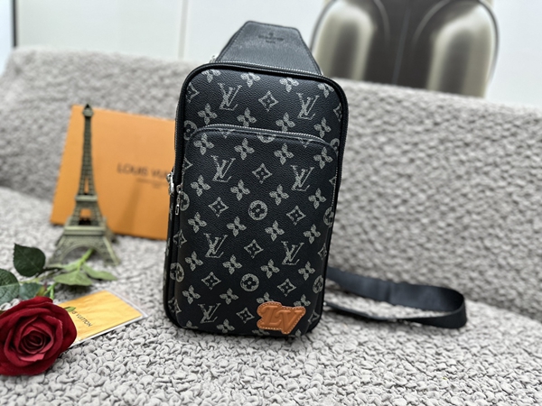 ルイヴィトンバッグ正面デザイン